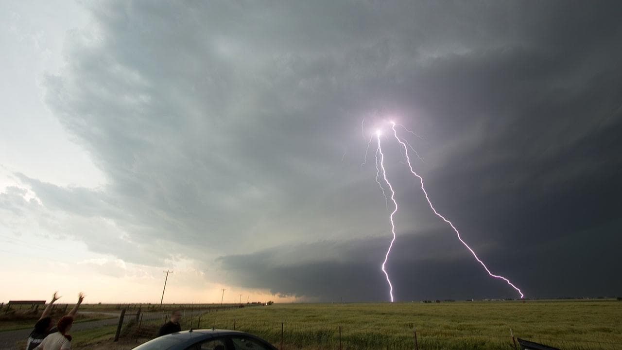 National Geographic: Inside the Mega Twister backdrop