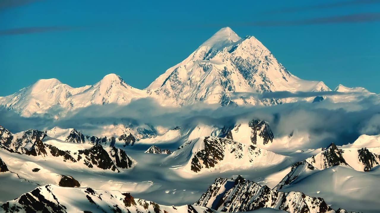 Mount St. Elias backdrop