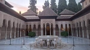 Alhambra, le trésor du dernier sultanat d'Espagne backdrop