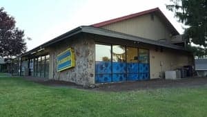 The Last Blockbuster backdrop