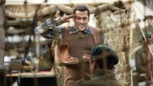 Tubelight backdrop