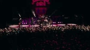 Slash featuring Myles Kennedy & The Conspirators - Living The Dream Tour backdrop