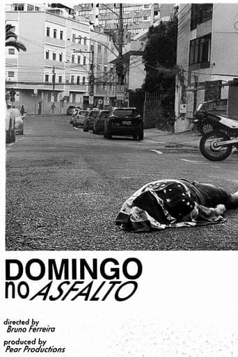 Domingo no Asfalto Poster